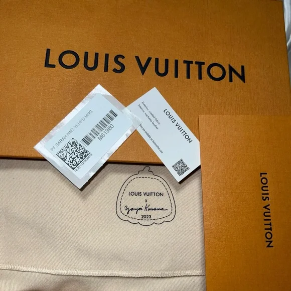 Louis Vuitton Sarah long snap wallet Painted Dot Yayogi Kusama cruise collection - Picture 11 of 14